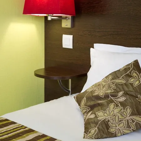 Hotel The Originals City, Hélios, Roanne Nord Mably